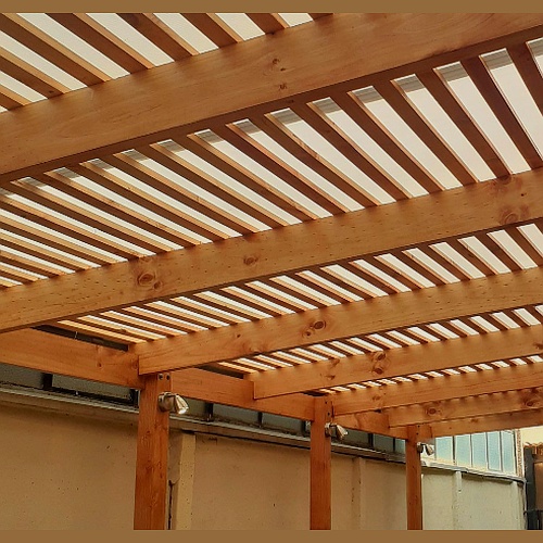 Cobertizos De Madera Bravo