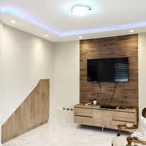 Mueble de tv en madera Chile