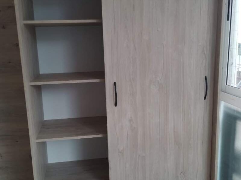 Closet corredizo beige Chile