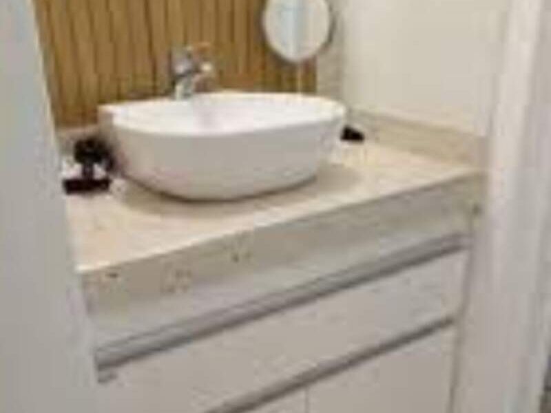 Mueble baño cuarzo blanco Chile