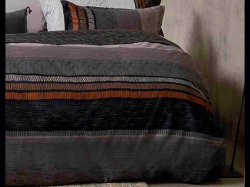 Cama