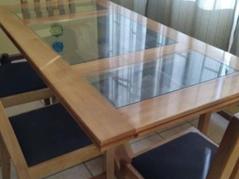 Comedor Madera Laurel Chile