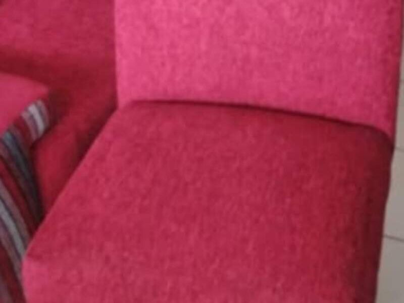Silla roja comedor Chile