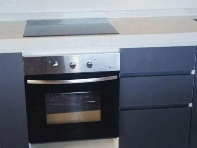 Mueble cocina en negro