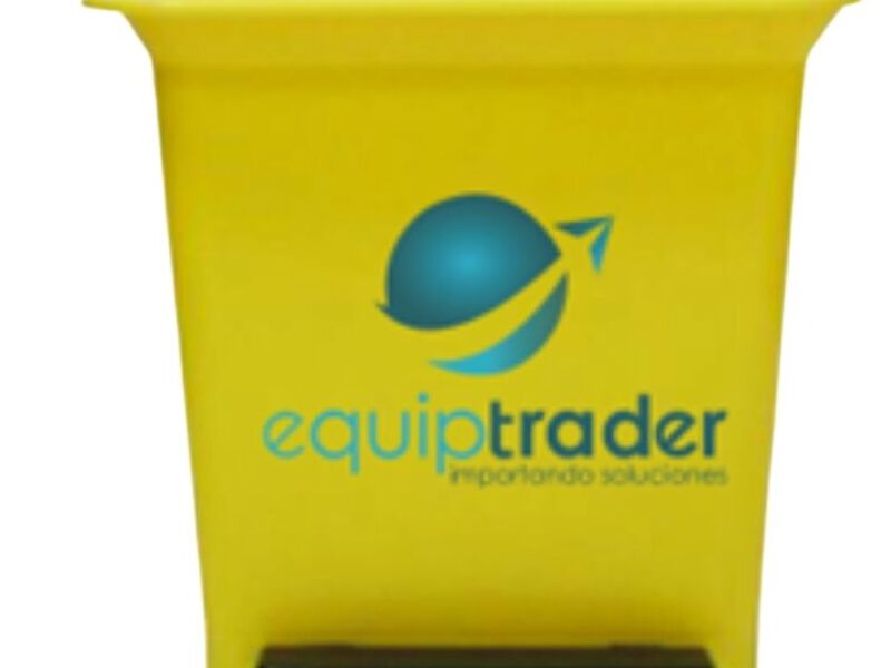Basurero tapa pedal capacidad 26 litros