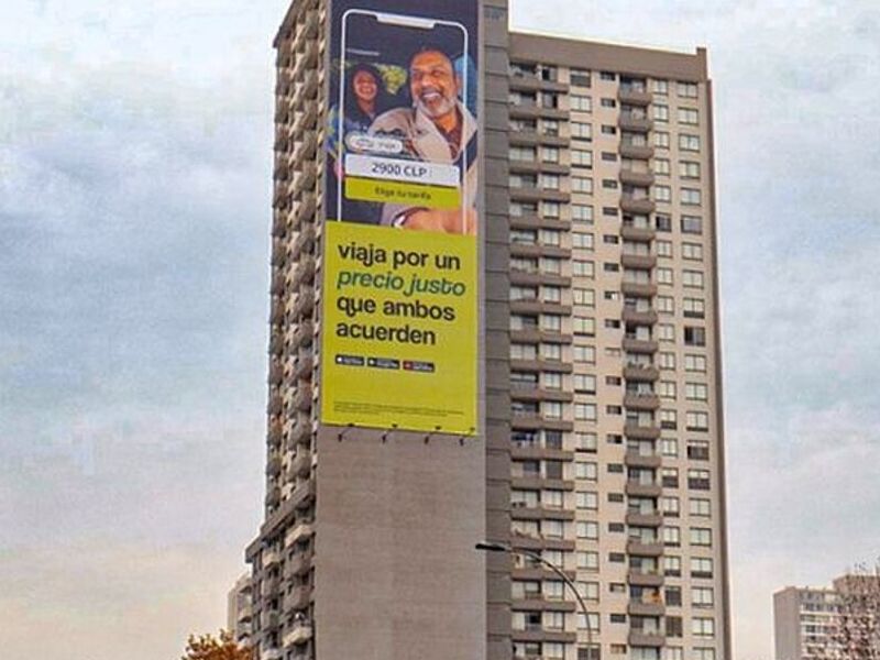 Building Wrap Santiago