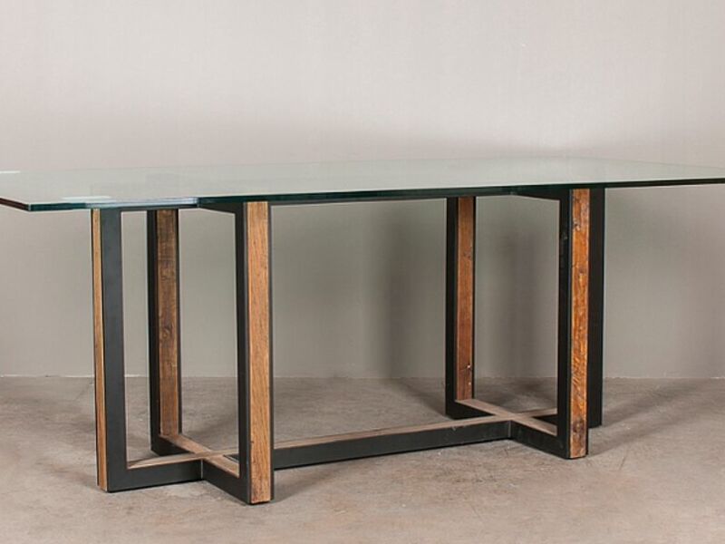 BASE COMEDOR FORTES Chile