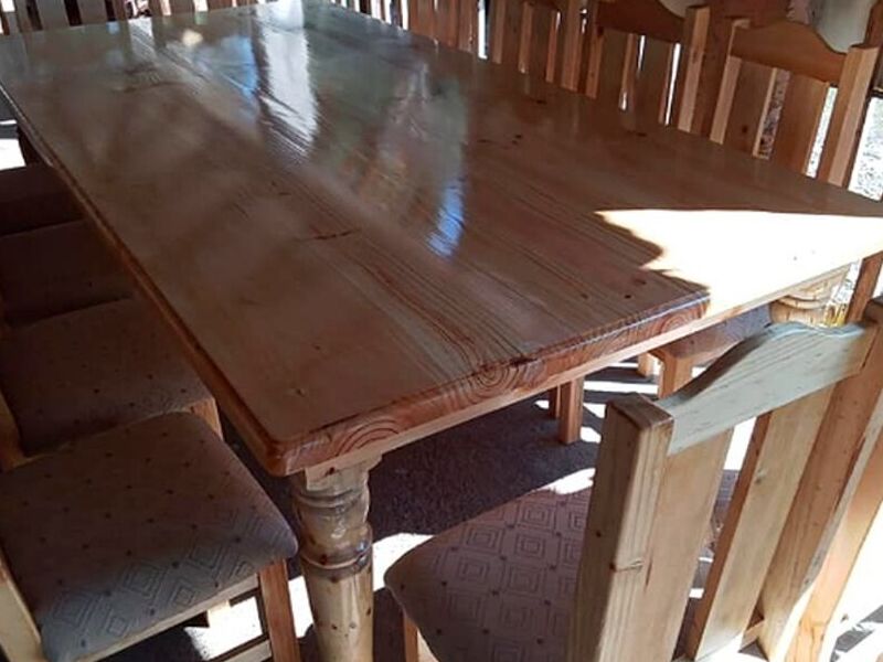 Comedor Madera Nativa Santiago
