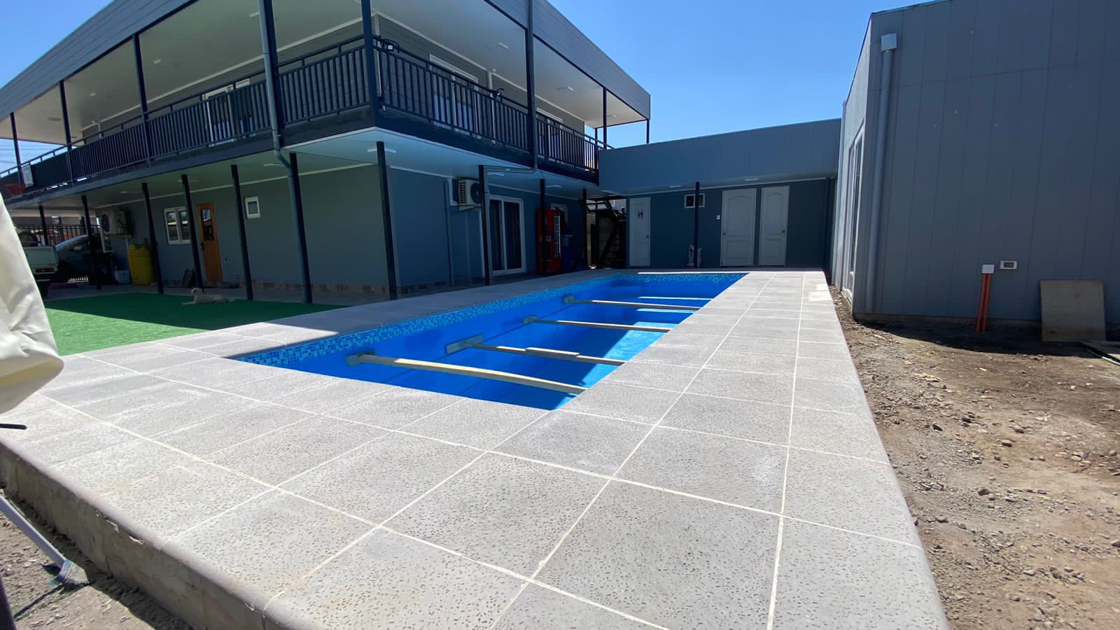 Bordes de Piscina Atermicos