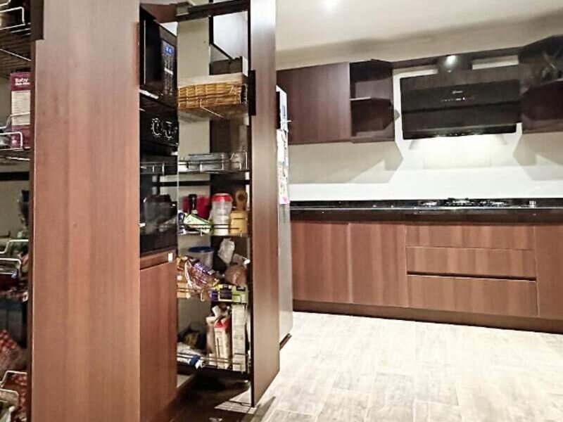 Mueble cocina avellana minimalista Chile