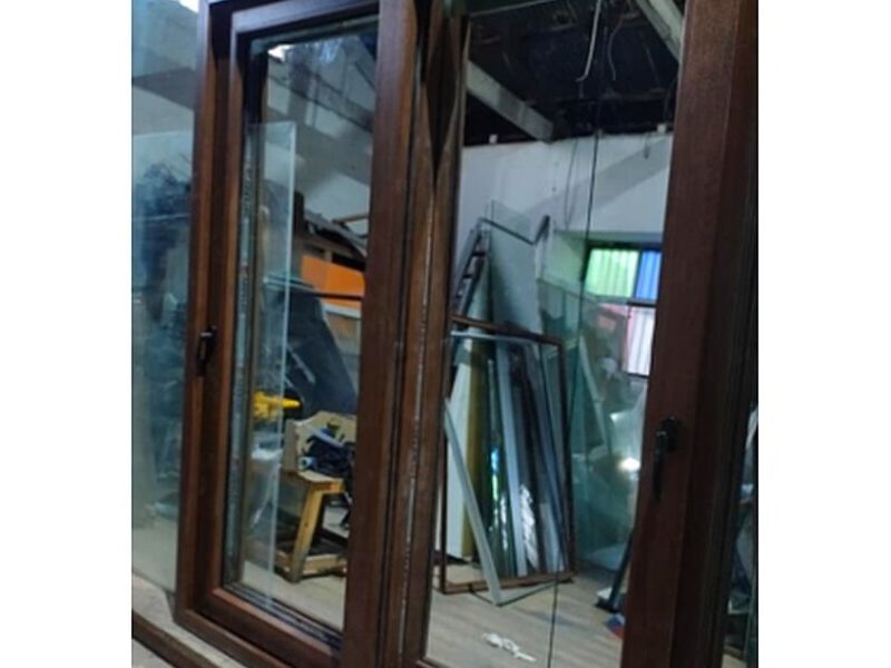 Ventana perfil madera Chile 