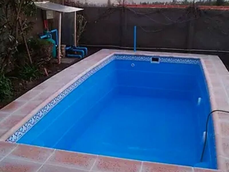 PISCINA RECTANGULAR PISCIS Chile