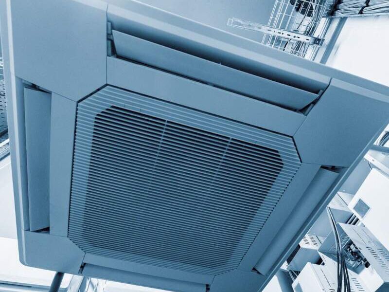 AIRE ACONDICIONADO CASSETTE 24.000 BTU