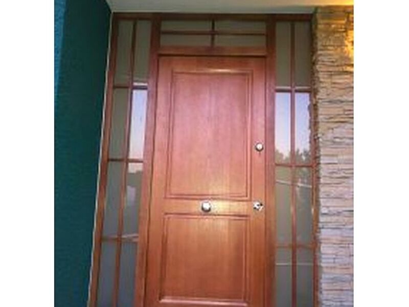 Puerta de Seguridad + Bastidor Vidriado