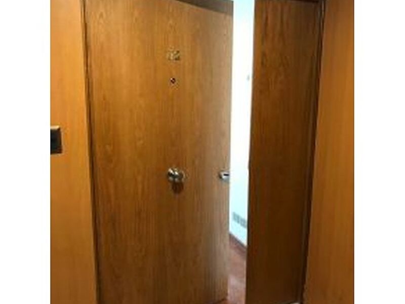 Puerta Enchapada en Madera Encina Blanca