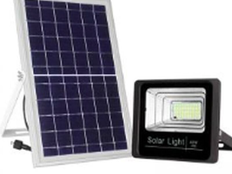 Foco Solar 40 watts CHILE