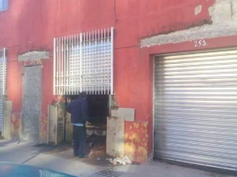 Instalación Cortina Metálica Chile 