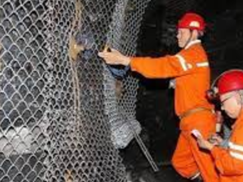 INSTALACIÓN MALLA CHILE 