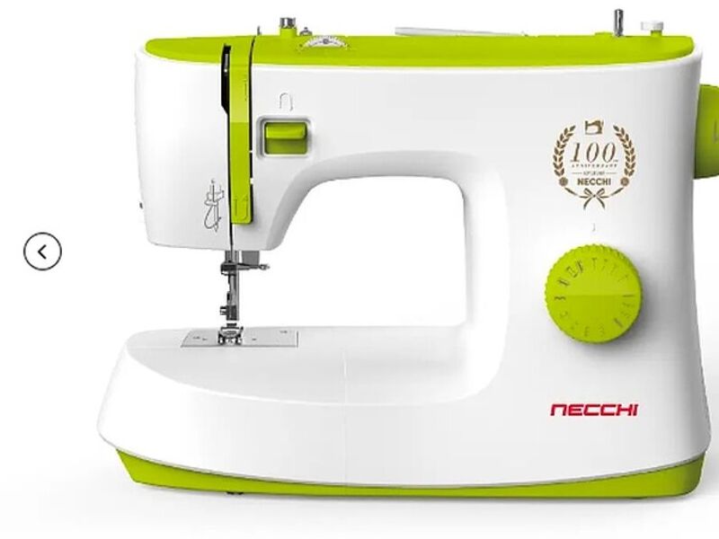 Máquina coser Necchi K408