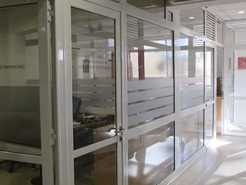 Puertas en Aluminio y Cristal Chile