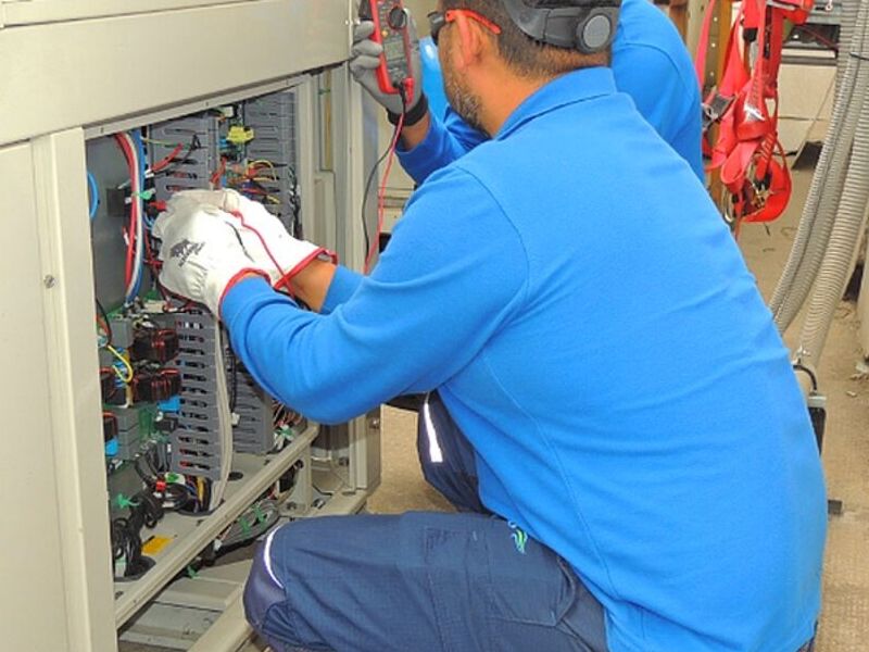 Sistemas Eléctricos