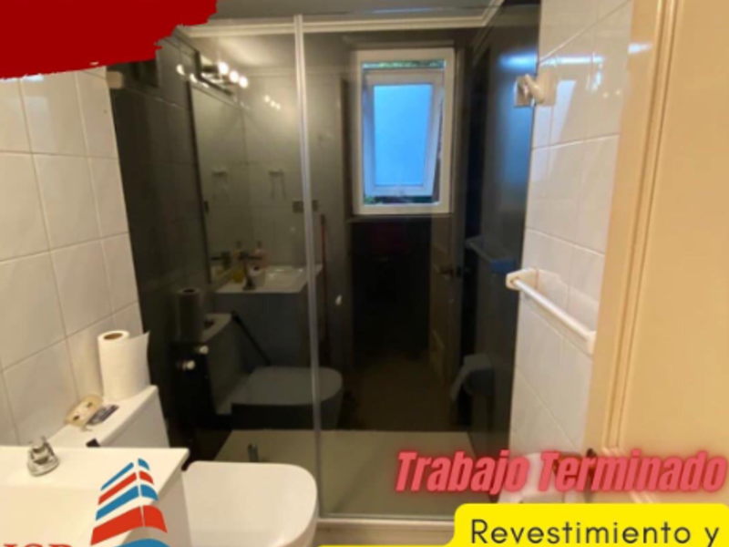 Revestimiento y puerta de vidrio Temuco 