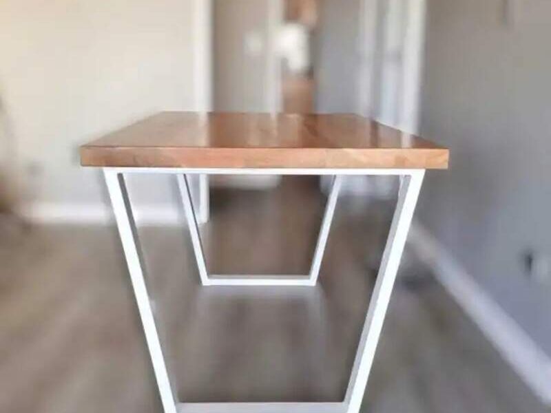 Mesa con base inclinada Malloa