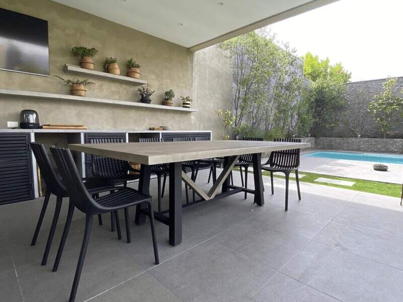Mesa comedor madera y fierro viena Santiago