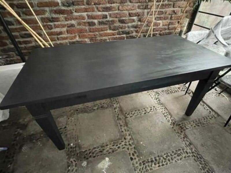 Mesa de comedor gris oscuro Santiago