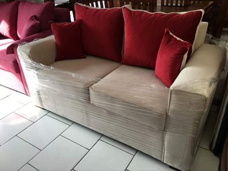 Sofá Felpa Beige Santiago