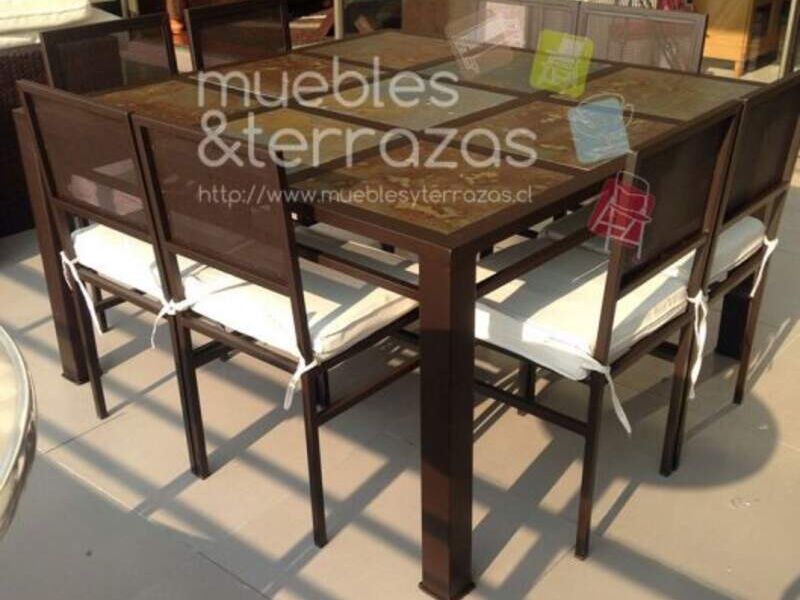Comedor cuadrado de 9 piedras