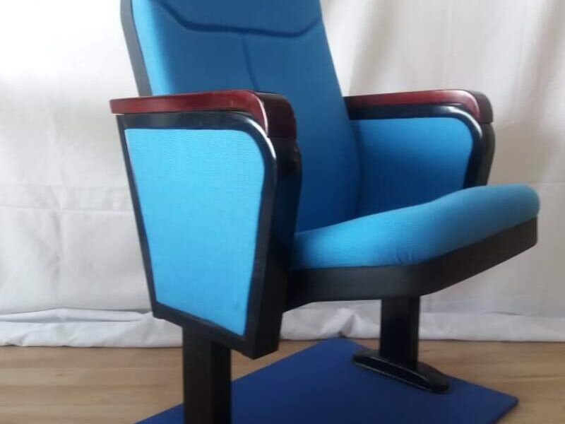 silla confortable azul en chile