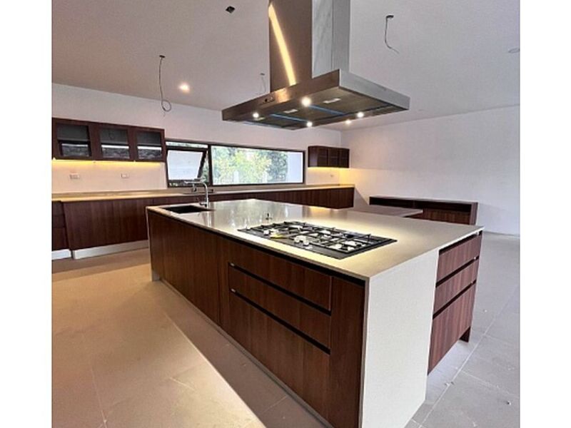 Cocina cuarzo beige 