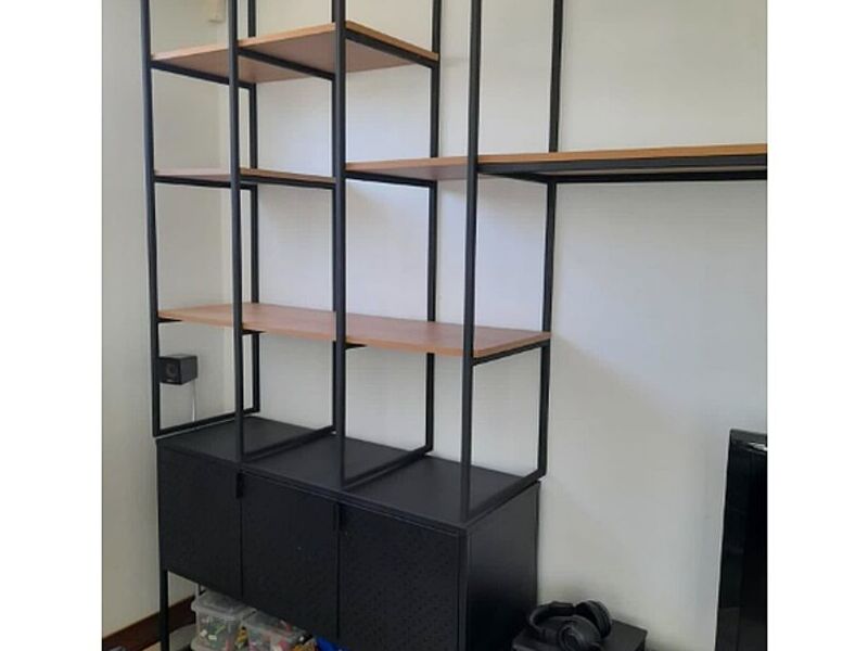 Rack metal Madera Chile 