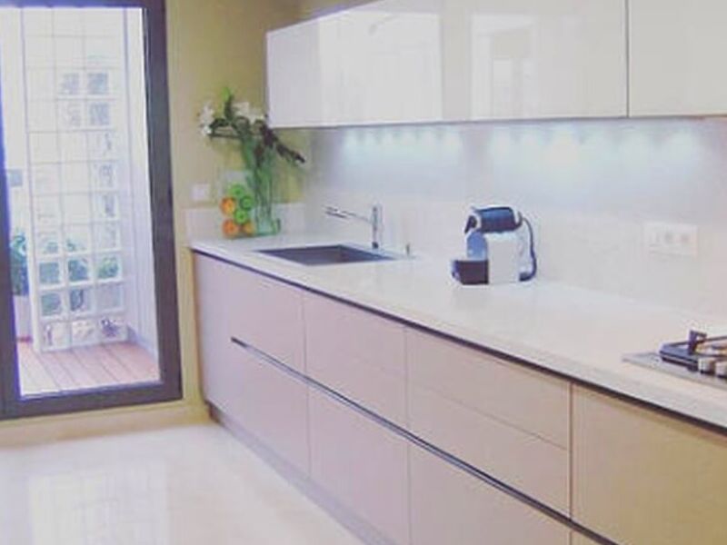Cocina lineal Chile