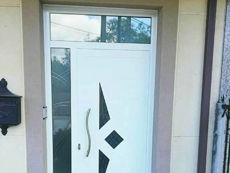 Puerta tres puntos eléctrica Chile