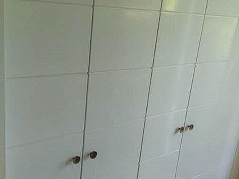 MUEBLE BLANCO PARED CHILE