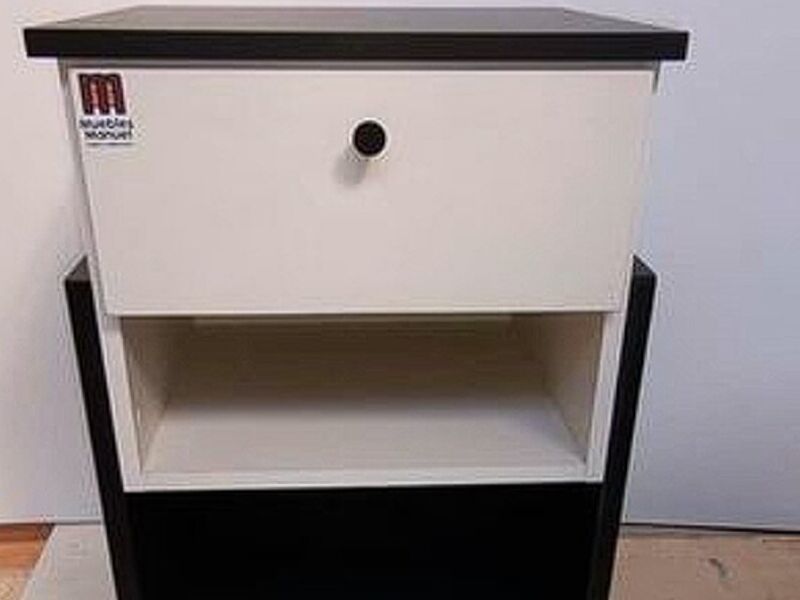 MUEBLE BLANCO NEGRO CHILE