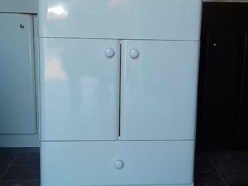 Mueble blanco Chile