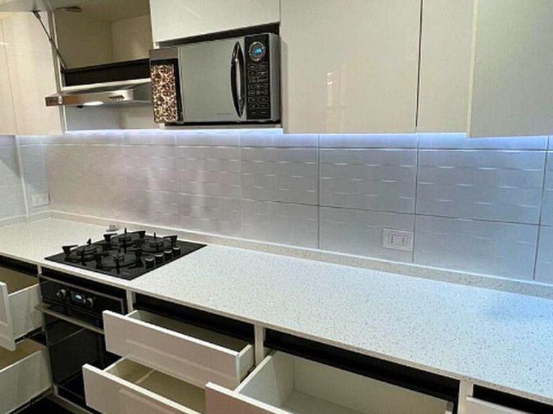 MUEBLES BLANCOS GRANDES COCICNA CHILE