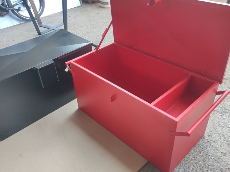 Cajas metálicas en Región Metropolitana