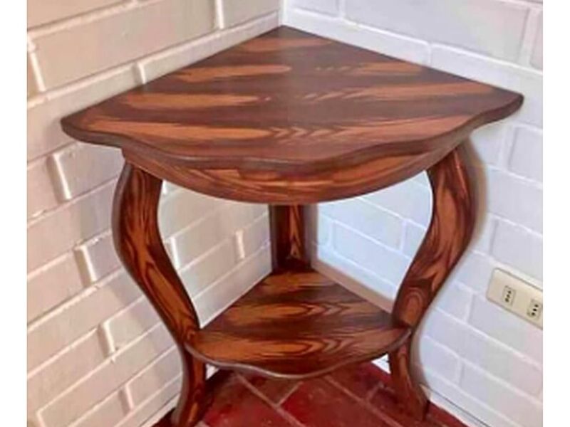 mesa auxiliar