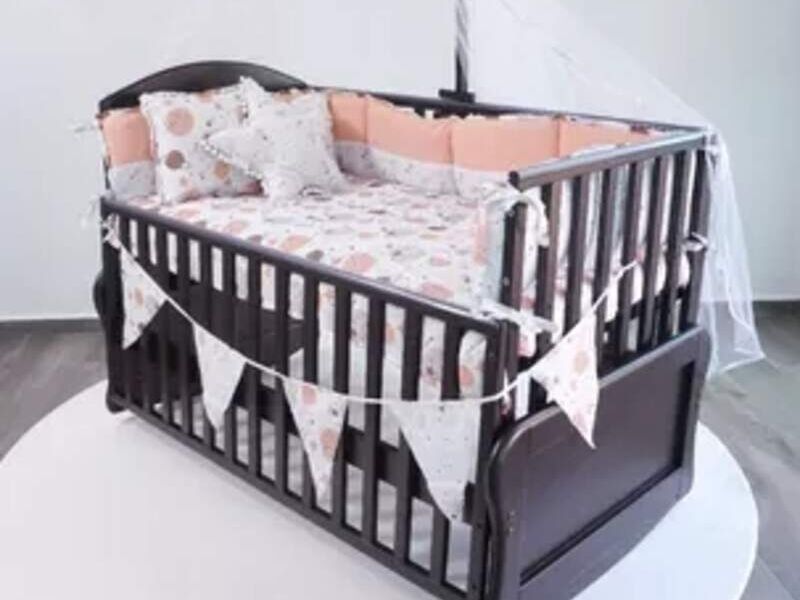 Cama cuna chocolate Chile