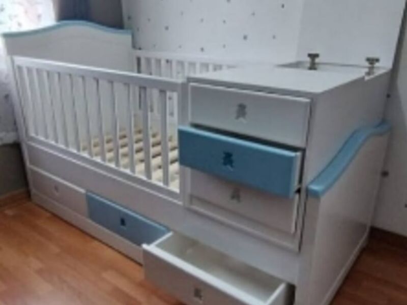 Cuna mueble convertible Chile