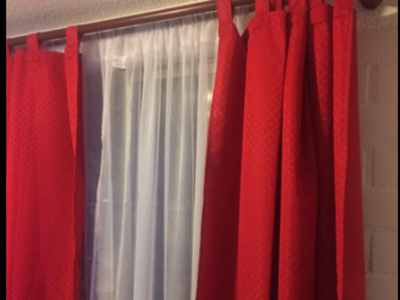 Cortina roja