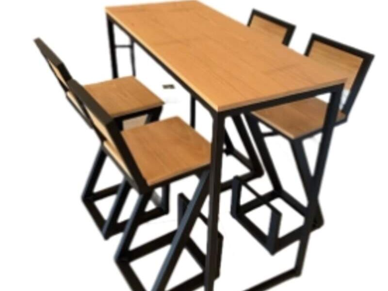 Juego mesa estilo industrial 4 personas Chile