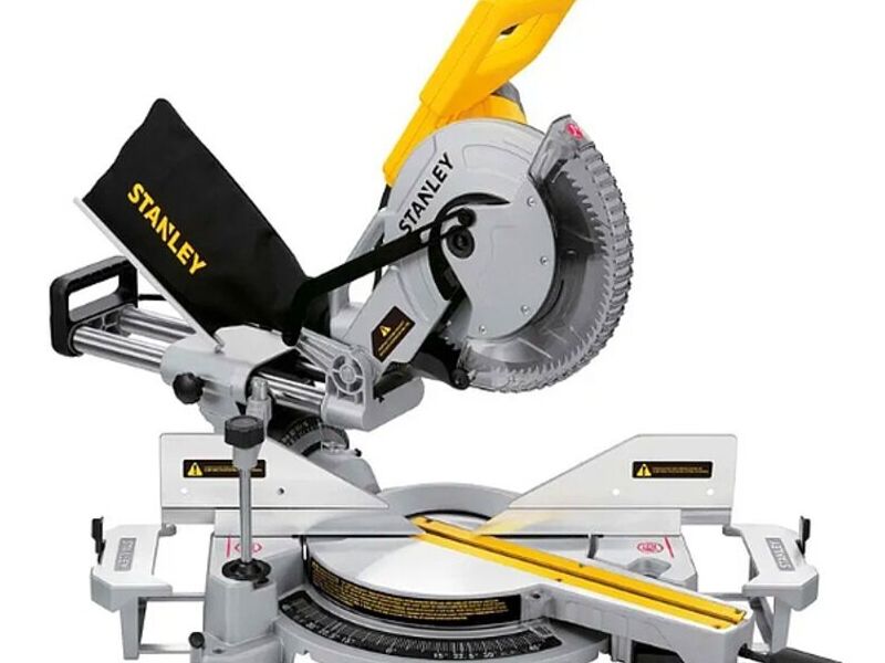 SIERRA INGLETEADORA 10" 1800 W