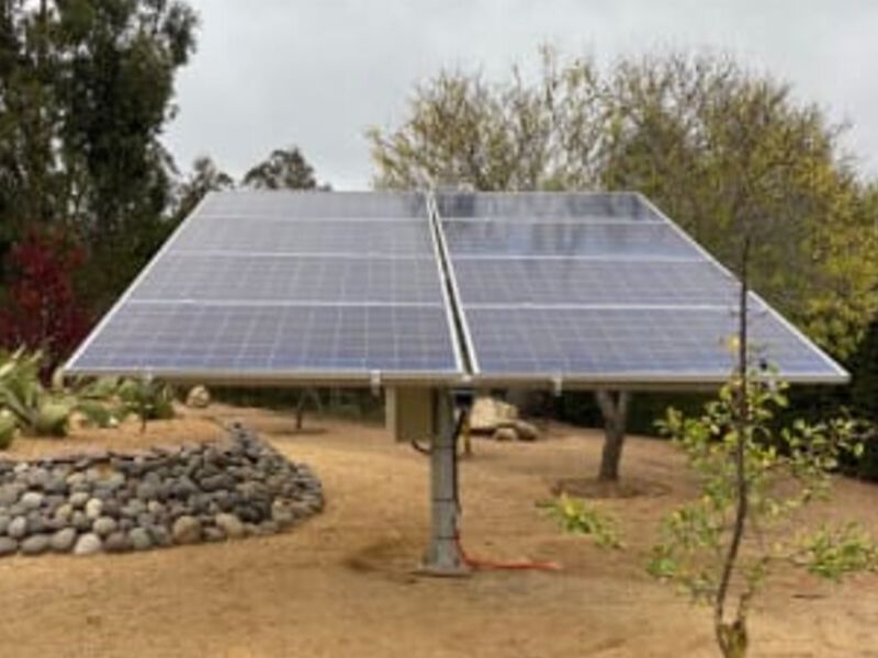 Poste Solar Chile
