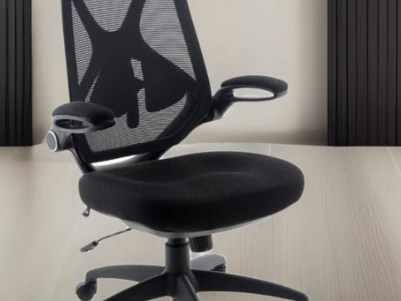Silla  oficina Tebas brazos tapizados Cjile