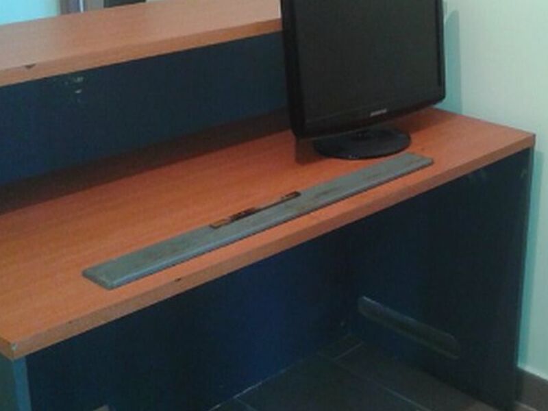 Escritorio Ofina Chile